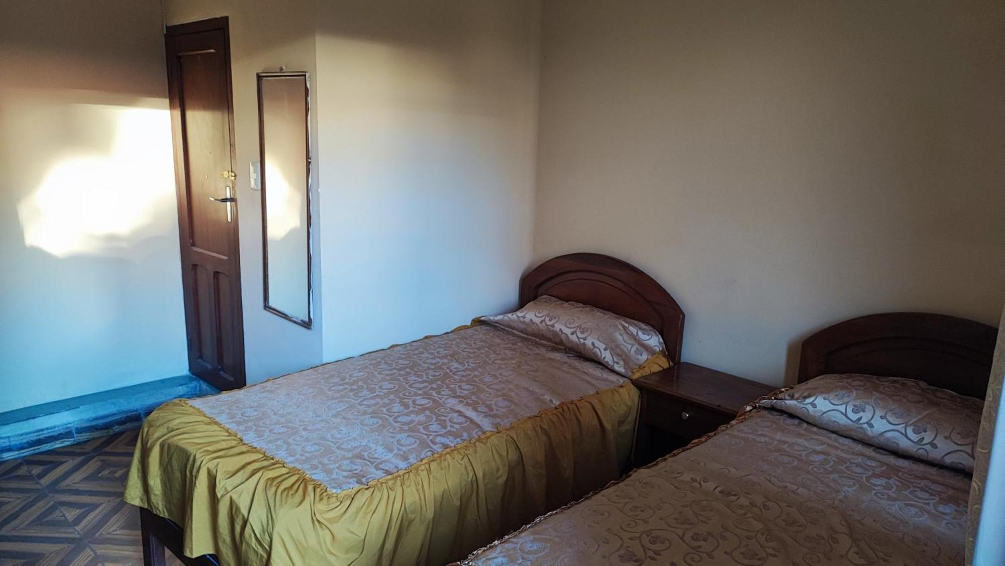 Homestay The House *